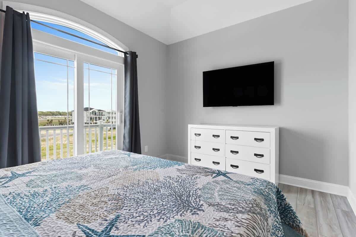 5 habitaciones, tabla de planchar con plancha y wifi gratis 