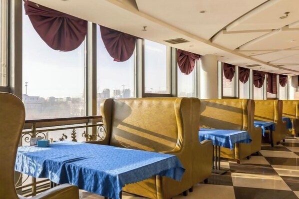 Restaurant - Honghao Holiday Hotel (Zhangbei)