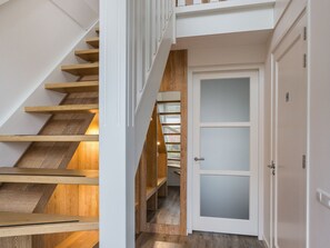 Villa | Reception - Villa in Friesland With Sauna and Whirlpool (Delfstrahuizen)