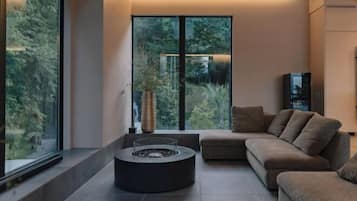 Een strijkplank/strijkijzer