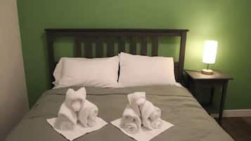 2 bedrooms, WiFi, bed sheets