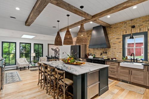 Farm Fresh Eggs, Amazing Outdoor Space w/ Fire Pit