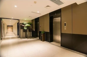 Interior - Homeinn Plus Hotel (Beijing Zhongguancun East Road) (Beijing)