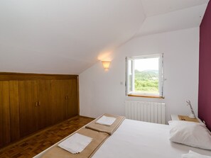 Apartment | 3 Schlafzimmer, Bügeleisen/Bügelbrett