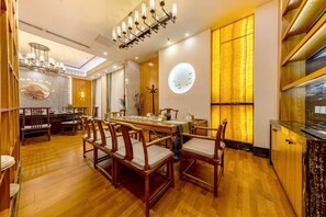 Unclassified image, 5 of 56, button - Tomorrow Wuzhou Hotel (Beijing West Railway Station Lize Business District) (Beijing)