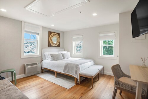 Cedar Suite at the Hygge House