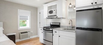 Rose Suite at the Hygge House