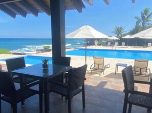 Pool - Peaceful Beachfront Condo! Direct access to the beach. Family size condo. (Sosua,)