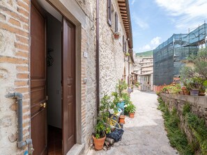 Apartment | Exterior - Belvilla by OYO Casa Angelica (Polino)