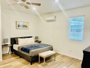 1 室のベッドルーム、WiFi