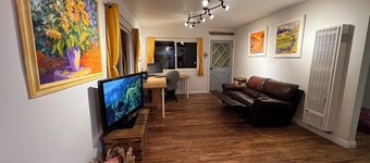 Hummingbird Mountain Cottage