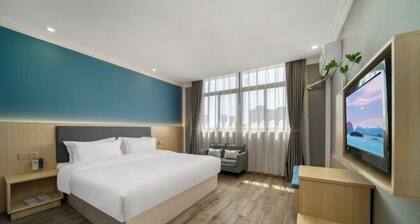 Heng 8 Chain Hotel (Tonglu Xuesheng Road)