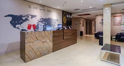 Airuisen Hotel