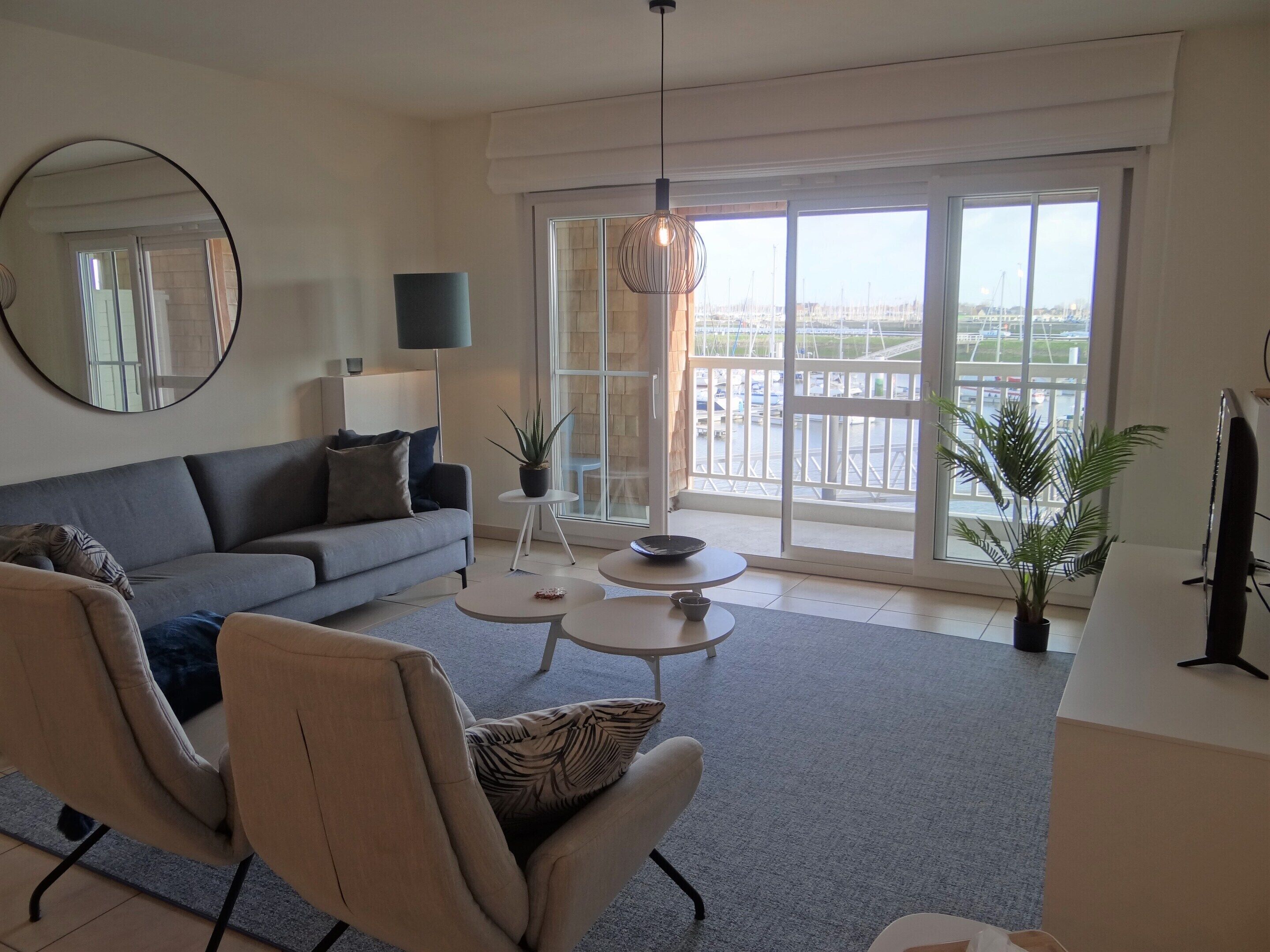 Apartment | Living room