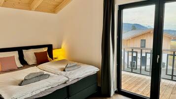 Chalet | 3 bedrooms, individually furnished, bed sheets