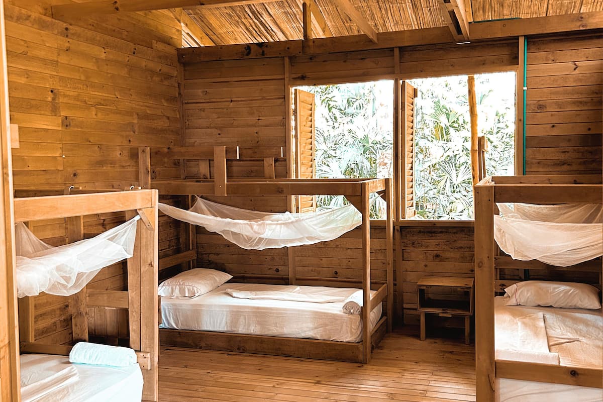 Comfort Room, Mountain View