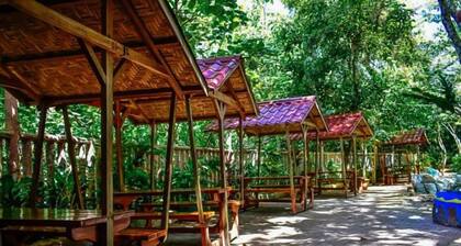 RedDoorz Plus @ Papa Tasie Camotes
