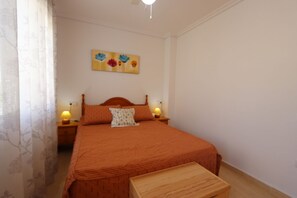 2 chambres, accès au Wi-Fi (inclus), literie fournie