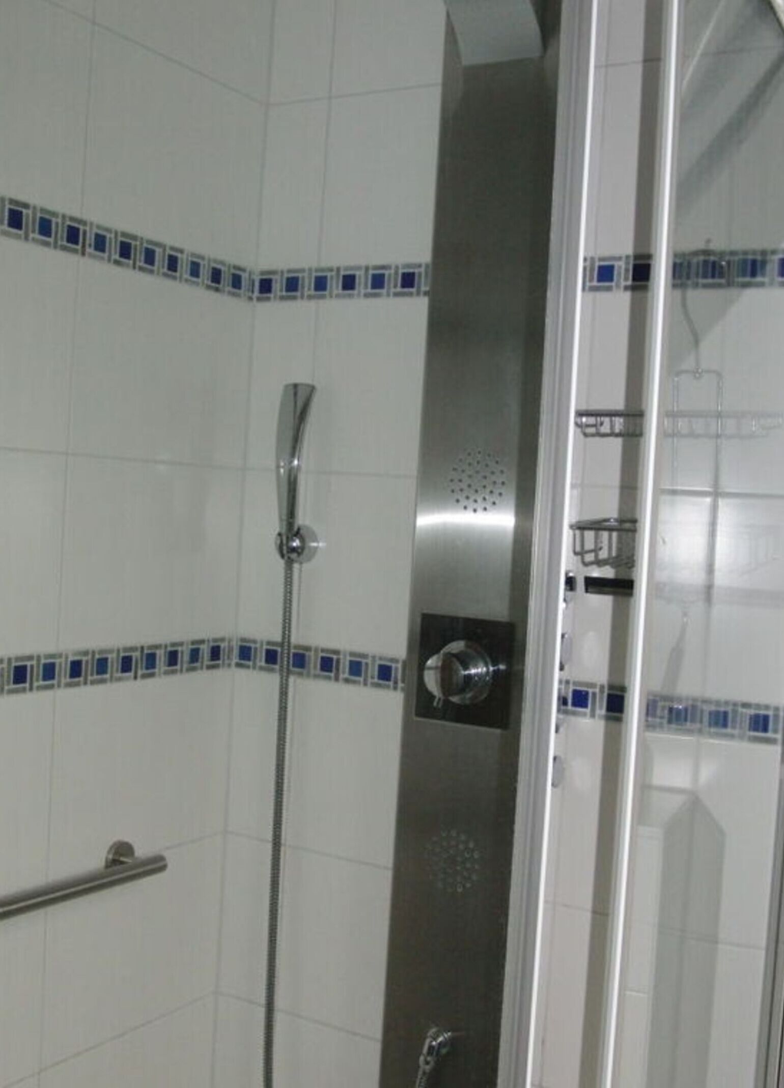 House | Bathroom