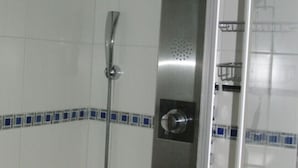 บ้านพัก | ห้องน้ำ