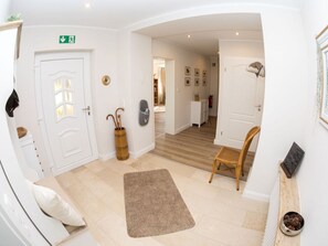 Interior - The Waldhaus Modern Retreat (Willingen)