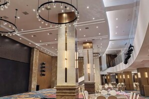 Banquet hall - Zhuangyuan International Hotel (Hanyuan)