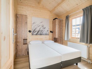 Casa | 2 habitaciones, muebles diferentes y ropa de cama 