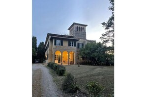 Exterior - Beautiful Apartment in Tuscany (Casciana Terme Lari)