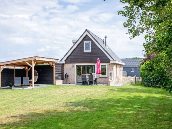 Holiday Home Near Dunes With Wellness Garden - De Koog