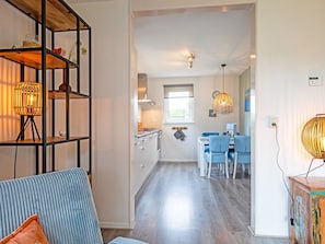 House | Dining - Holiday Home Near Dunes With Wellness Garden (Den Burg)