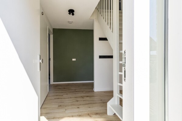 House | Reception