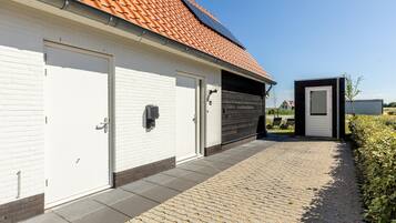 House | Exterior