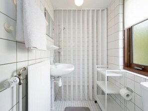 Bungalow | Bathroom