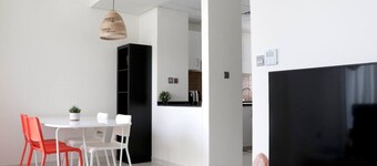 Peaceful 3-bedroom Desert Retreat in Dubai w/Private Garden, Pool + Water Park!