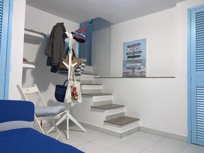 2 dormitorios, tabla de planchar con plancha, wifi y ropa de cama