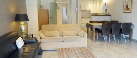 Apartment | Living room