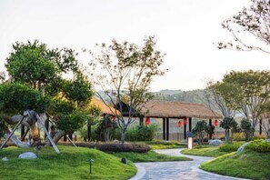 Exterior - New World Chongqing Hotel (Chongqing)