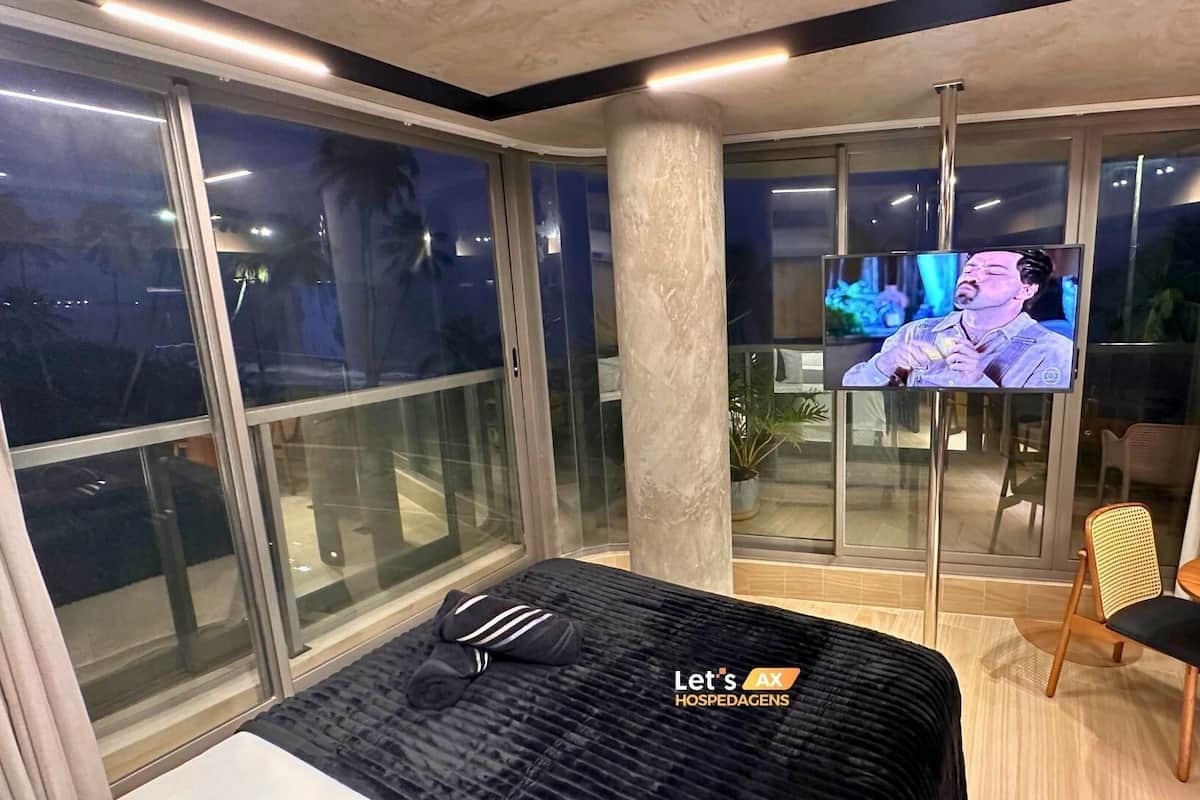 Suite | Schreibtisch, laptopgeeigneter Arbeitsplatz, kostenloses WLAN