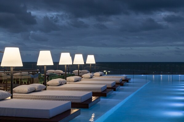 2 outdoor pools - AX Setai Yacht (João Pessoa)