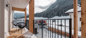 Apartment In A Hotel 'Apartment Harmony' with Sea View, Shared Garden and Wi-Fi