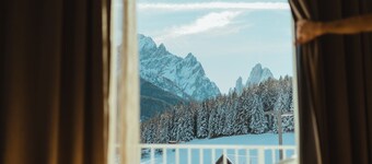 Holiday Apartment in a Hotel 'Apartment Harmony' with Mountain View, Shared Garden and Wi-Fi