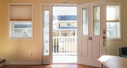 Lovely 3BR Home with parking-Walk to WP Gate!