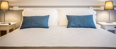 1 chambre, fer et planche Ă repasser, Wi-Fi, literie fournie