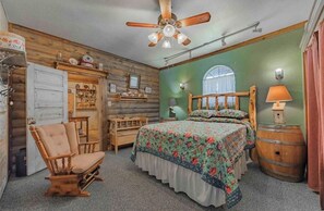 9 室のベッドルーム、アイロン / アイロン台、WiFi、ベッドシーツ