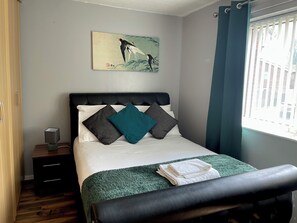 2 Schlafzimmer, Bügeleisen/Bügelbrett, WLAN, Bettwäsche