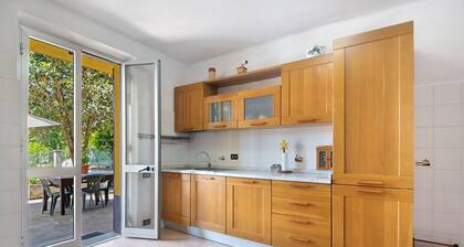 Apartment 'Da Dri´' with Private Terrace, Private Garden and Balcony