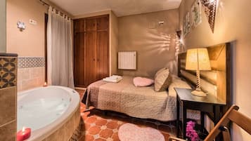 1 makuuhuone, silitysrauta/-lauta, vuodevaatteet