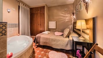 1 slaapkamer, een strijkplank/strijkijzer, beddengoed