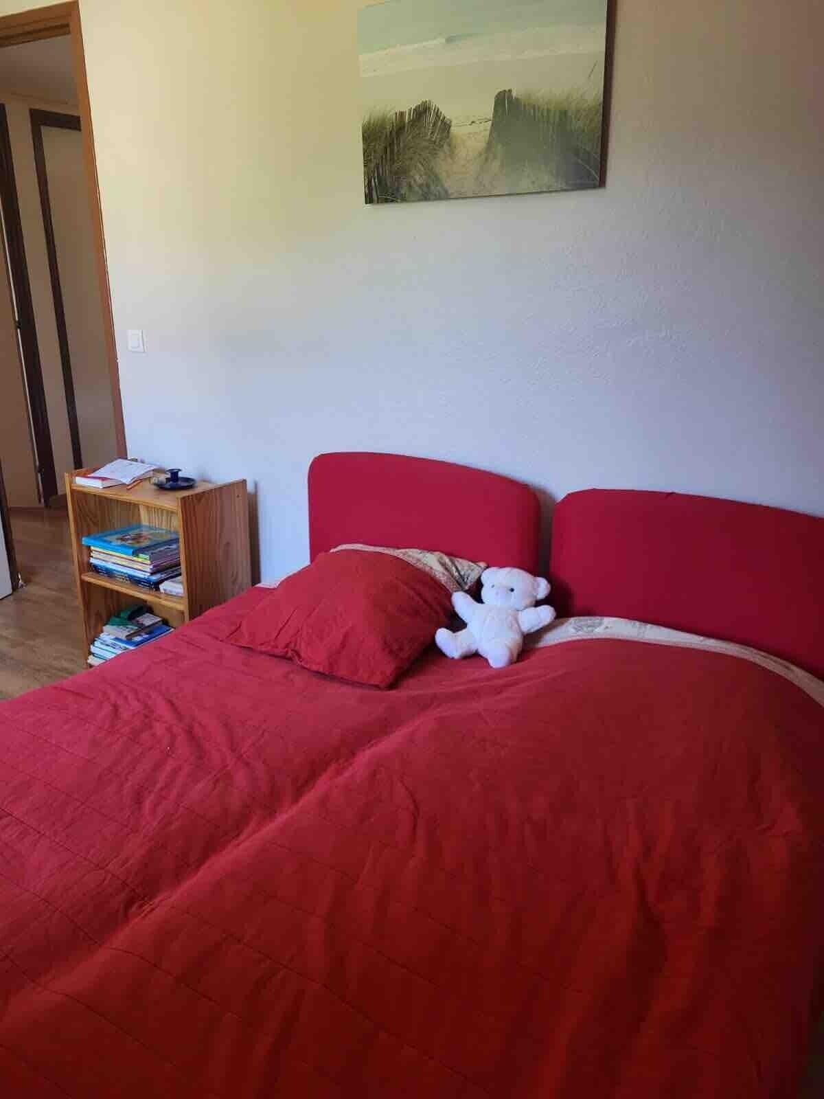 2 室のベッドルーム、ベッドシーツ