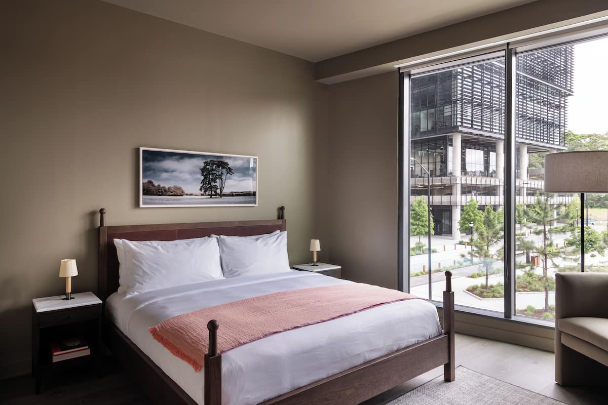 Premium bedding, minibar, in-room safe, blackout drapes